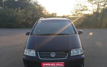 Volkswagen Sharan I рестайлинг, 2008 год, 840 000 рублей, 1 фотография