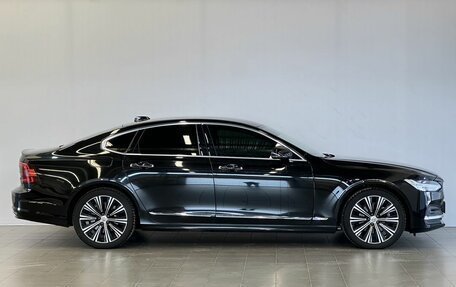 Volvo S90 II рестайлинг, 2021 год, 4 047 000 рублей, 4 фотография
