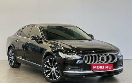 Volvo S90 II рестайлинг, 2021 год, 4 047 000 рублей, 3 фотография