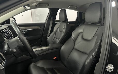 Volvo S90 II рестайлинг, 2021 год, 4 047 000 рублей, 13 фотография