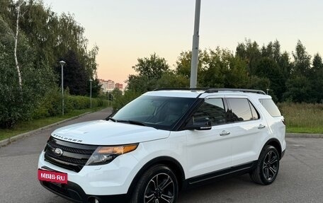 Ford Explorer VI, 2014 год, 1 990 000 рублей, 2 фотография
