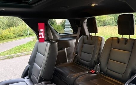 Ford Explorer VI, 2014 год, 1 990 000 рублей, 13 фотография