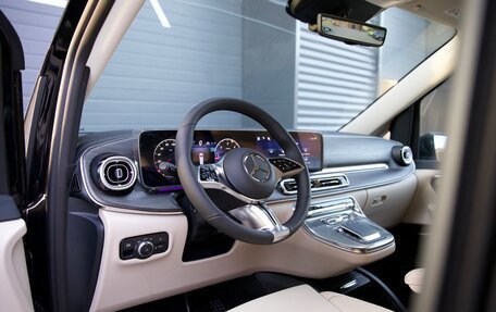 Mercedes-Benz V-Класс, 2025 год, 14 350 000 рублей, 18 фотография