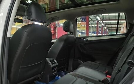 Volkswagen Tiguan II, 2021 год, 1 700 000 рублей, 6 фотография