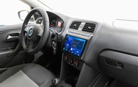 Volkswagen Polo VI (EU Market), 2013 год, 898 000 рублей, 15 фотография