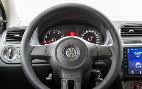Volkswagen Polo VI (EU Market), 2013 год, 898 000 рублей, 17 фотография