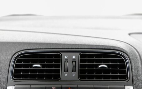Volkswagen Polo VI (EU Market), 2013 год, 898 000 рублей, 20 фотография