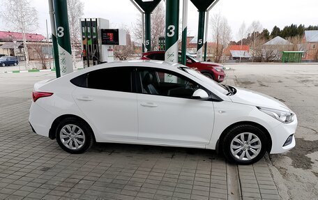 Hyundai Solaris II рестайлинг, 2017 год, 1 150 000 рублей, 5 фотография