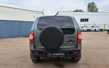 Chevrolet Niva I рестайлинг, 2017 год, 619 000 рублей, 6 фотография