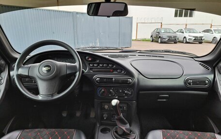Chevrolet Niva I рестайлинг, 2017 год, 619 000 рублей, 14 фотография