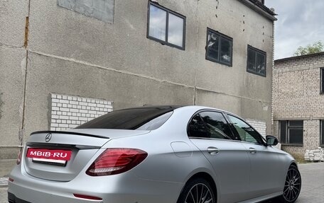 Mercedes-Benz E-Класс, 2019 год, 4 400 000 рублей, 4 фотография