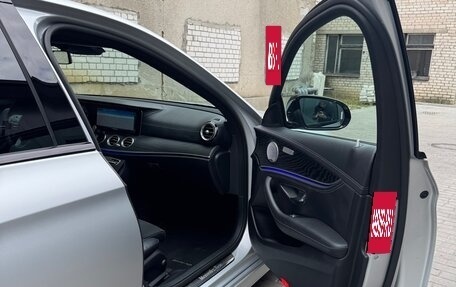 Mercedes-Benz E-Класс, 2019 год, 4 400 000 рублей, 17 фотография