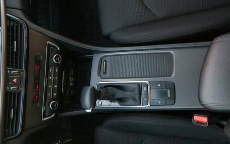 KIA Optima IV, 2016 год, 1 345 000 рублей, 31 фотография