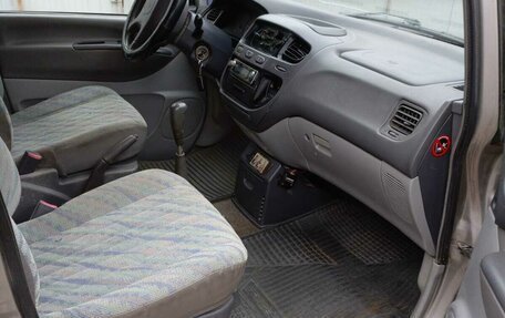 Mitsubishi Space Gear I рестайлинг, 1998 год, 720 000 рублей, 20 фотография