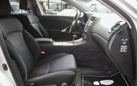 Lexus IS II рестайлинг 2, 2006 год, 1 098 000 рублей, 19 фотография