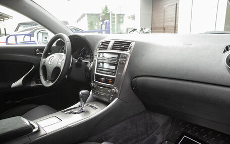 Lexus IS II рестайлинг 2, 2006 год, 1 098 000 рублей, 20 фотография