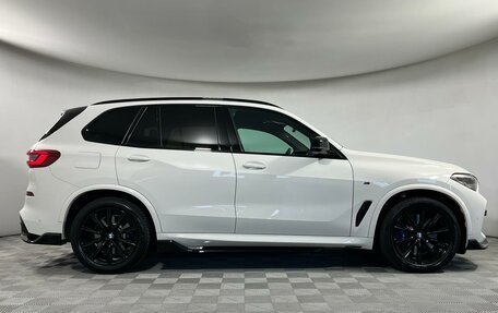 BMW X5, 2019 год, 5 699 000 рублей, 4 фотография