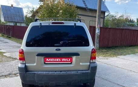 Ford Escape II, 2004 год, 590 000 рублей, 4 фотография