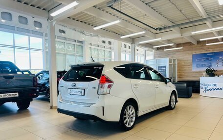 Toyota Prius Alpha I (ZVW40/41), 2016 год, 1 599 000 рублей, 6 фотография