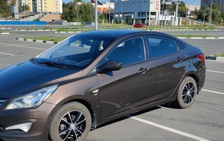 Hyundai Solaris II рестайлинг, 2014 год, 1 045 000 рублей, 2 фотография