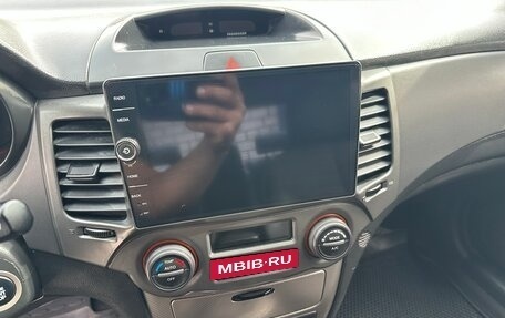 KIA Magentis II рестайлинг, 2010 год, 750 000 рублей, 23 фотография