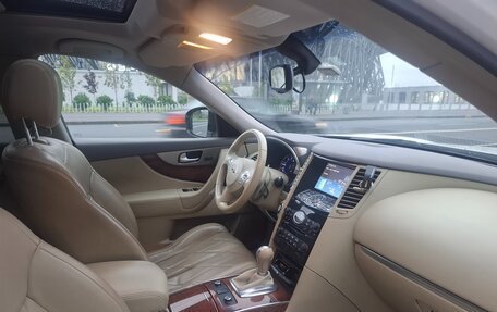 Infiniti FX II, 2012 год, 1 700 000 рублей, 9 фотография