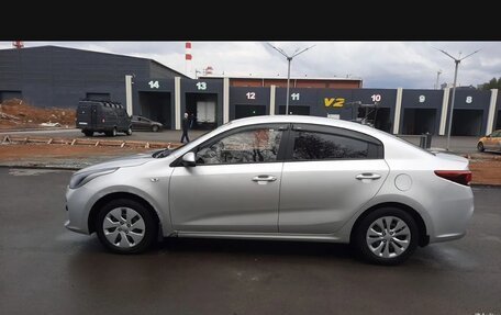 KIA Rio IV, 2019 год, 830 000 рублей, 3 фотография