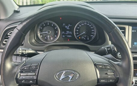 Hyundai Elantra VI рестайлинг, 2019 год, 1 650 000 рублей, 21 фотография