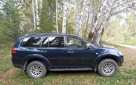 Mitsubishi Pajero Sport II рестайлинг, 2012 год, 2 300 000 рублей, 6 фотография