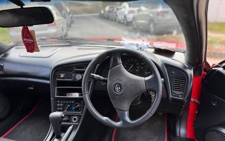Toyota Celica VII рестайлинг, 1996 год, 590 000 рублей, 6 фотография