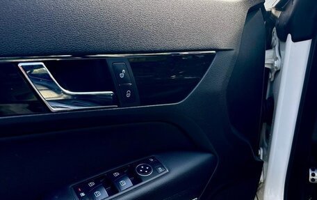 Mercedes-Benz E-Класс, 2012 год, 1 300 000 рублей, 10 фотография
