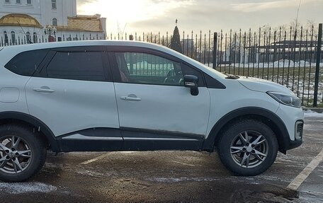 Renault Kaptur I рестайлинг, 2017 год, 820 000 рублей, 14 фотография