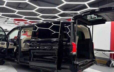 Mercedes-Benz V-Класс, 2025 год, 12 745 000 рублей, 2 фотография