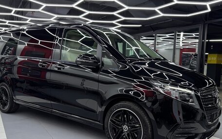 Mercedes-Benz V-Класс, 2025 год, 12 745 000 рублей, 16 фотография
