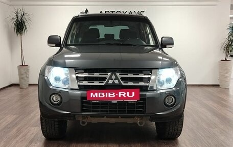 Mitsubishi Pajero IV, 2013 год, 2 358 000 рублей, 3 фотография