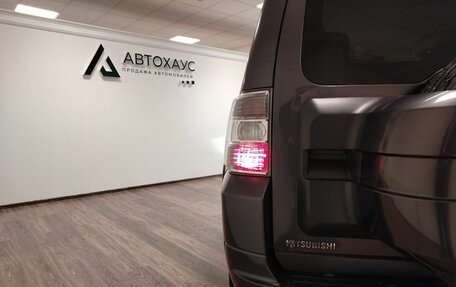 Mitsubishi Pajero IV, 2013 год, 2 358 000 рублей, 17 фотография