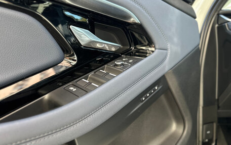 Land Rover Range Rover Evoque II, 2020 год, 4 100 000 рублей, 36 фотография