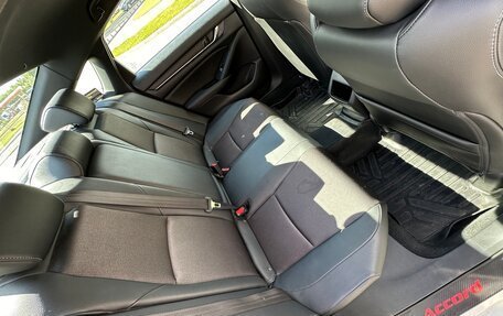 Honda Accord IX рестайлинг, 2019 год, 1 700 000 рублей, 12 фотография