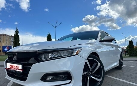 Honda Accord IX рестайлинг, 2019 год, 1 700 000 рублей, 4 фотография