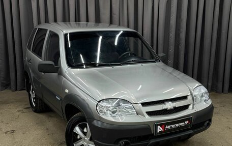 Chevrolet Niva I рестайлинг, 2011 год, 429 999 рублей, 3 фотография