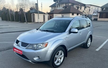 Mitsubishi Outlander III рестайлинг 3, 2007 год, 1 250 000 рублей, 1 фотография