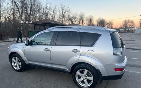 Mitsubishi Outlander III рестайлинг 3, 2007 год, 1 250 000 рублей, 7 фотография