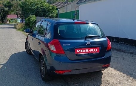 KIA cee'd I рестайлинг, 2010 год, 700 000 рублей, 3 фотография