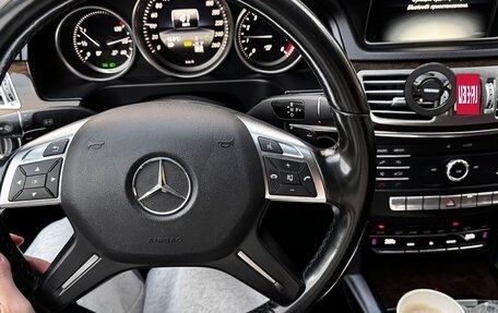 Mercedes-Benz E-Класс, 2015 год, 1 820 000 рублей, 5 фотография