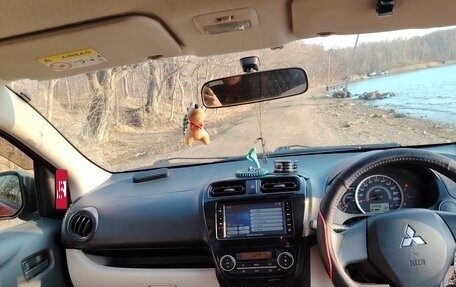 Mitsubishi Mirage VI рестайлинг, 2012 год, 520 000 рублей, 8 фотография