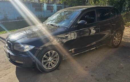 BMW 1 серия, 2010 год, 750 000 рублей, 5 фотография