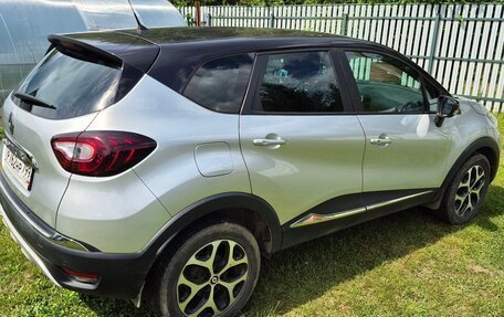 Renault Kaptur I рестайлинг, 2018 год, 1 349 000 рублей, 4 фотография