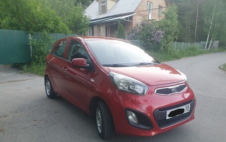 KIA Picanto II, 2011 год, 535 000 рублей, 2 фотография