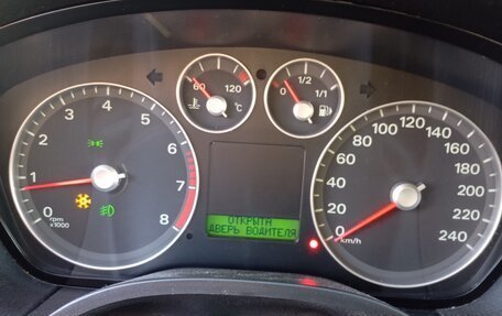 Ford Focus II рестайлинг, 2006 год, 370 000 рублей, 12 фотография