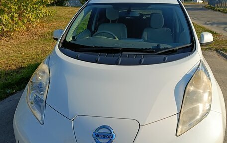 Nissan Leaf I, 2013 год, 888 888 рублей, 4 фотография